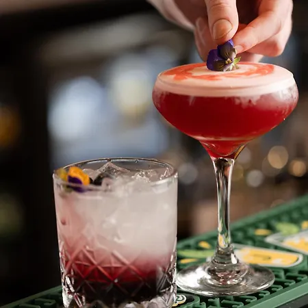 The Rose & V-spa Hotel