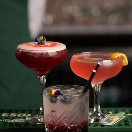 The Rose & V-spa Ballybofey