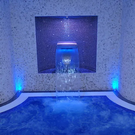 The Rose & V-spa Hotel 4*