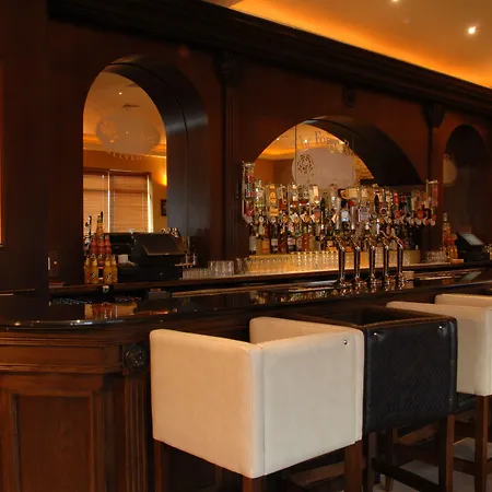 The Rose & V-spa Ballybofey