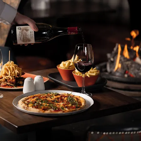 The Rose & V-spa Hotel