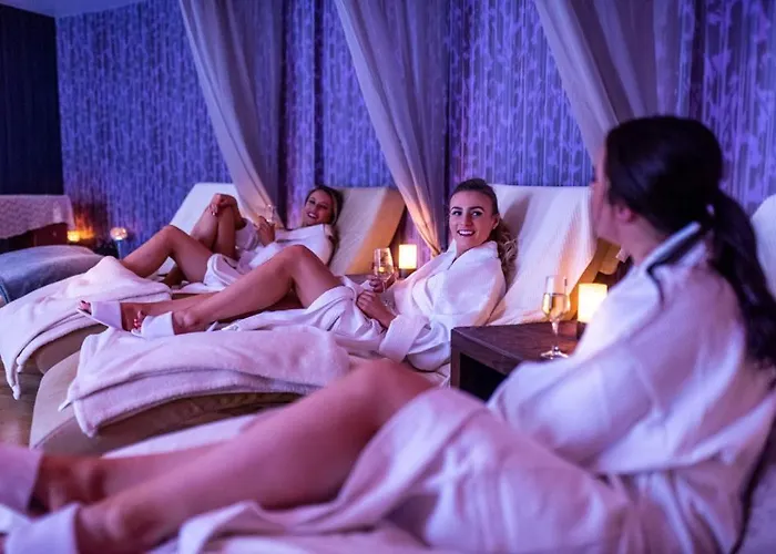 Hotel The Rose & V-spa Ballybofey