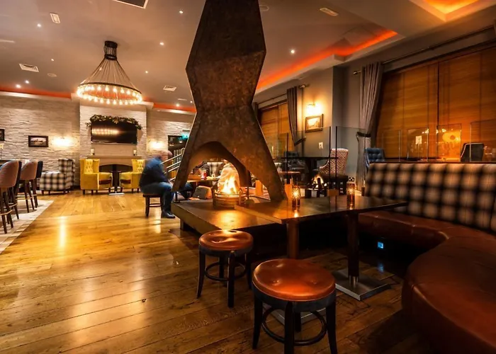 The Rose & V-spa Hotel